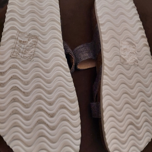 YOKI Women's Cork Flat sandals - Picture 5 of 12